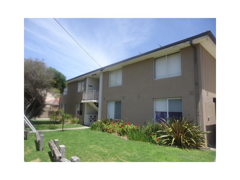 1/10 JAMES STREET, Mordialloc VIC 3195