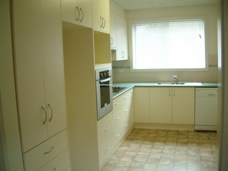 1/10 JAMES STREET, Mordialloc VIC 3195