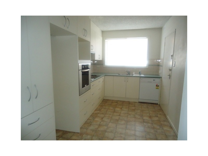 1/10 JAMES STREET, Mordialloc VIC 3195