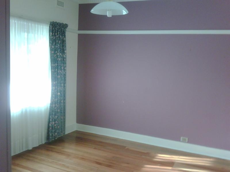 4 WARREN ROAD, Mordialloc VIC 3195