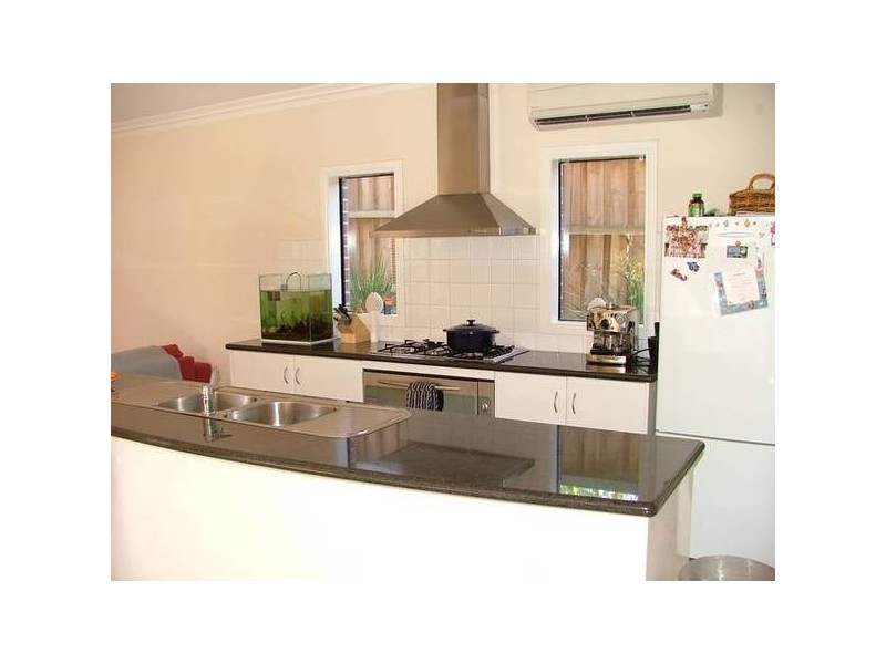 5 THE CORSO, Parkdale VIC 3195