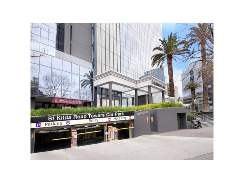 1004/1 QUEENS ROAD, Melbourne VIC 3004