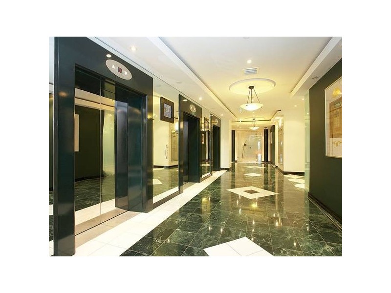 1004/1 QUEENS ROAD, Melbourne VIC 3004