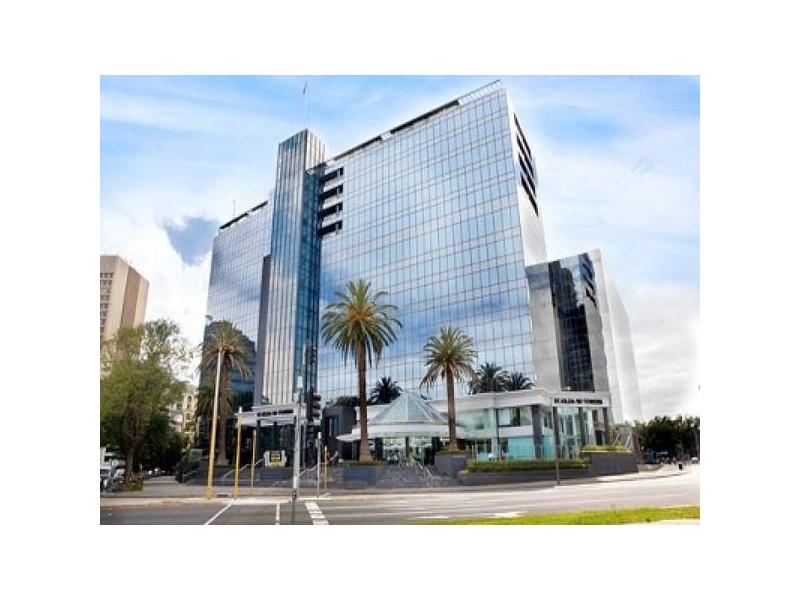 1004/1 QUEENS ROAD, Melbourne VIC 3004