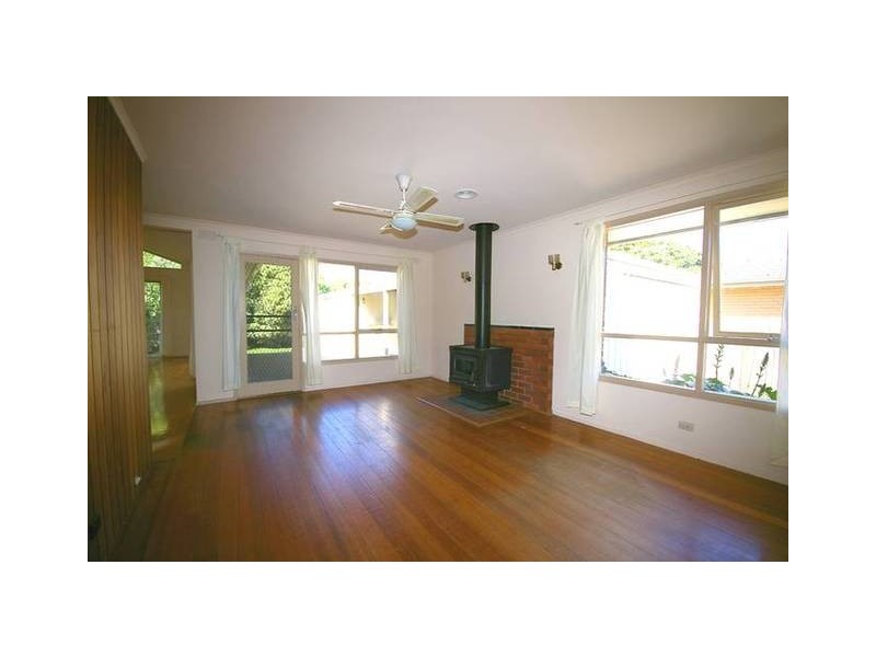 89 KINROSS AVENUE, Edithvale VIC 3196