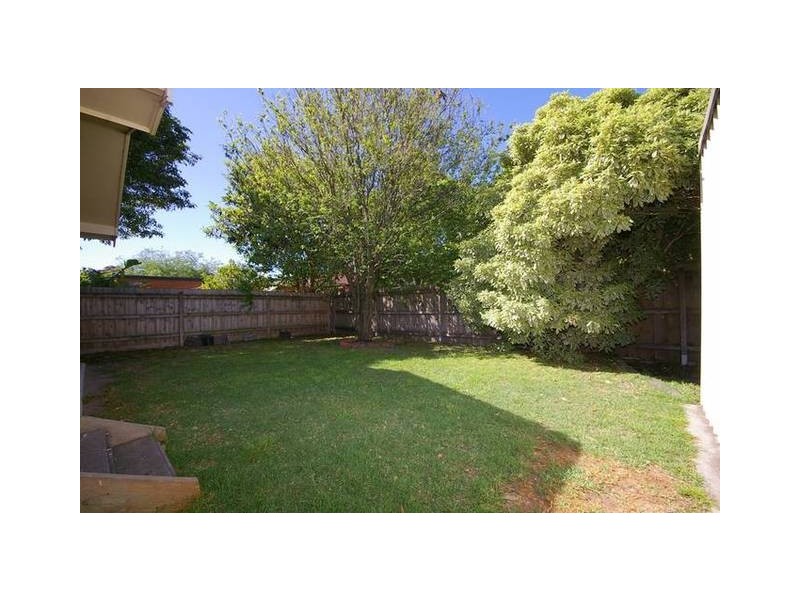 89 KINROSS AVENUE, Edithvale VIC 3196