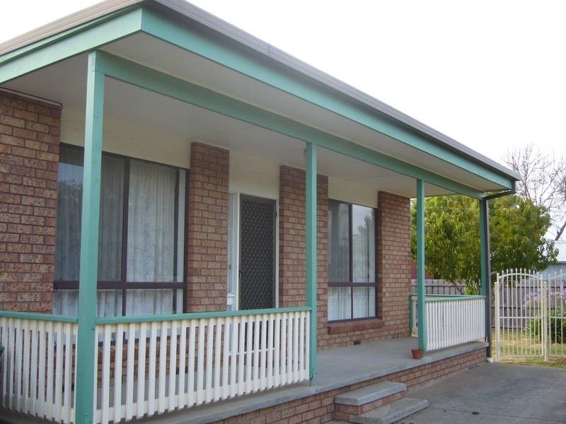 2/84 LEVIENS ROAD, St Leonards VIC 3223