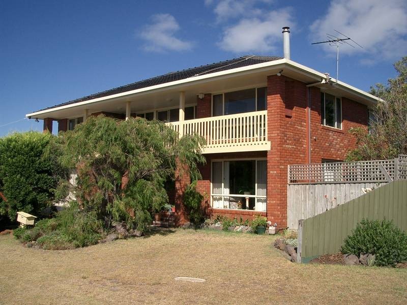 14 The Esplanade, Portarlington VIC 3223