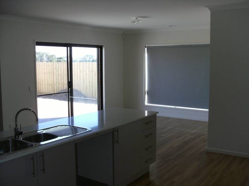 Indented Head VIC 3223