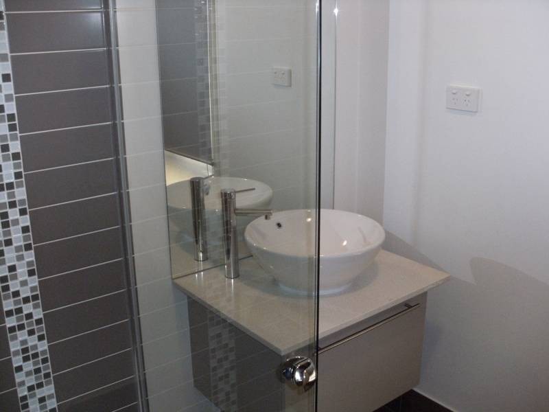 Indented Head VIC 3223