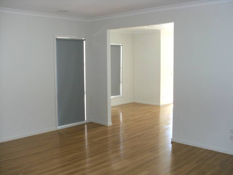 Indented Head VIC 3223