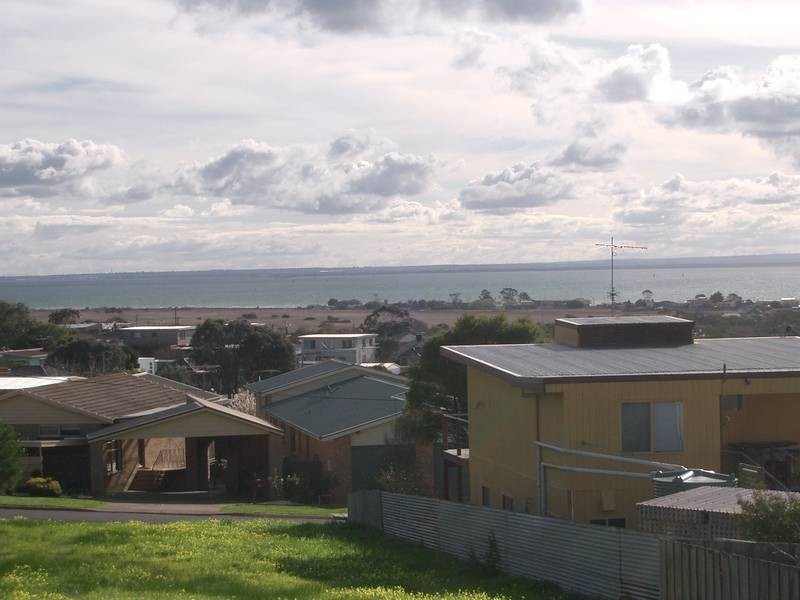1 & 2/14 Reaby Street, Portarlington VIC 3223