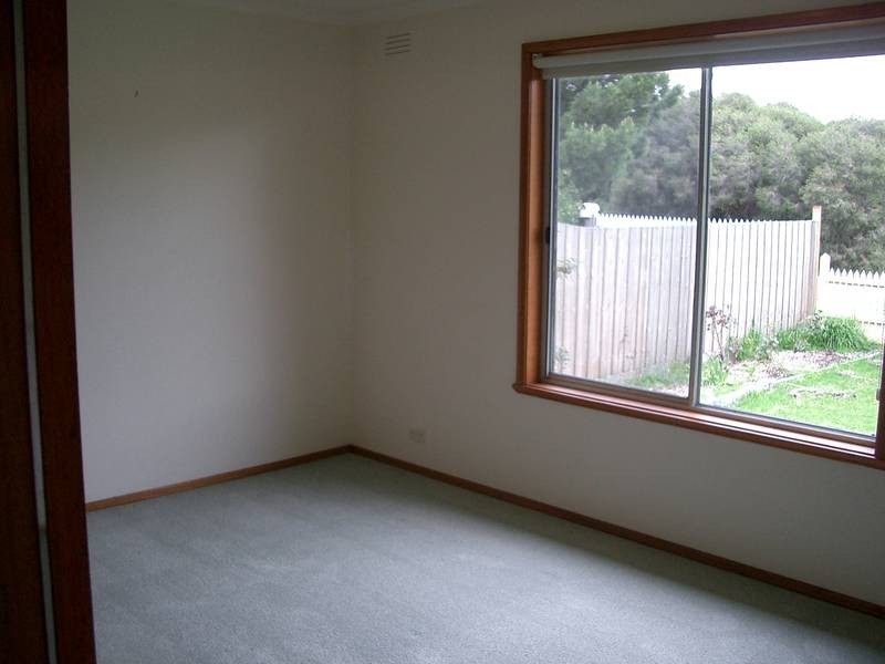 1 Coach Road, Indented Head VIC 3223