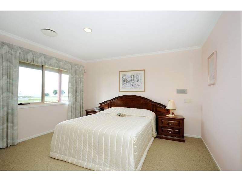 21 Henderson Street, Indented Head VIC 3223
