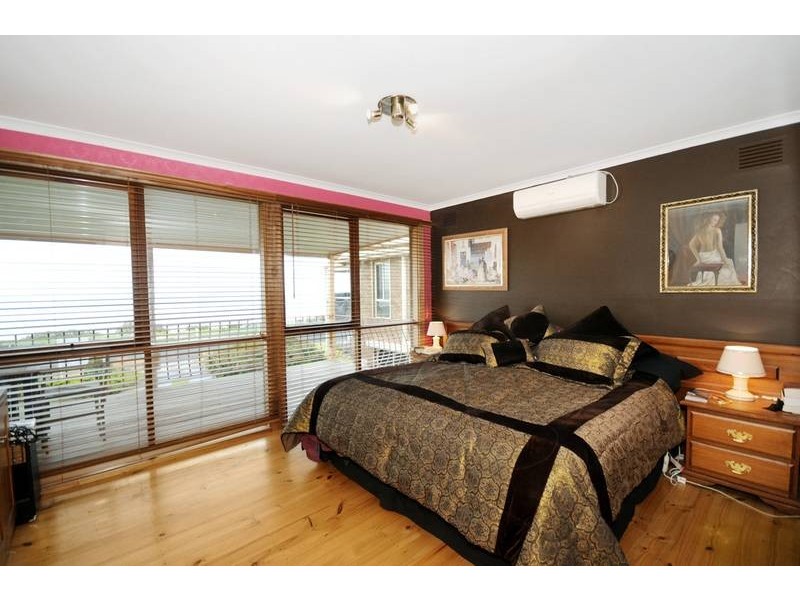 243 The Esplanade, Indented Head VIC 3223