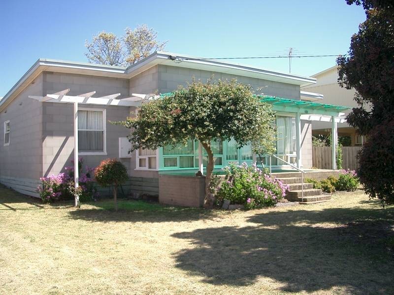 696 Pigdon Street, Indented Head VIC 3223