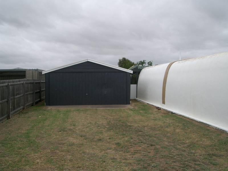 52 Lake View Crescent, St Leonards VIC 3223