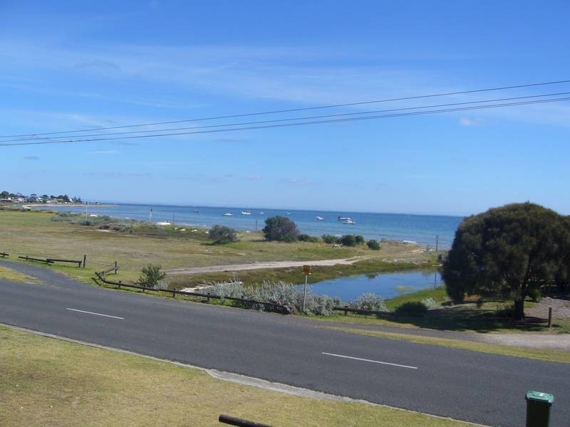 1/235 The Esplanade, Indented Head VIC 3223