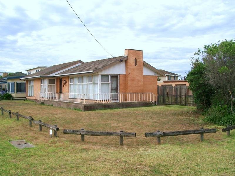 203 The Esplanade, Indented Head VIC 3223