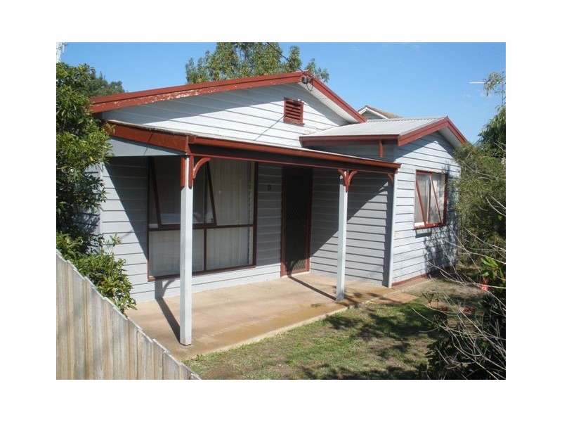 12 Evans Street, Belmont VIC 3216