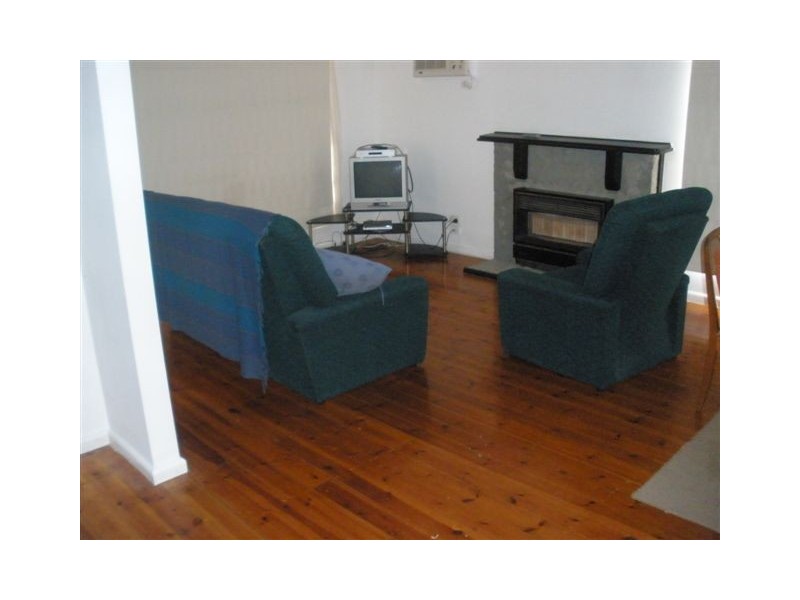 12 Evans Street, Belmont VIC 3216