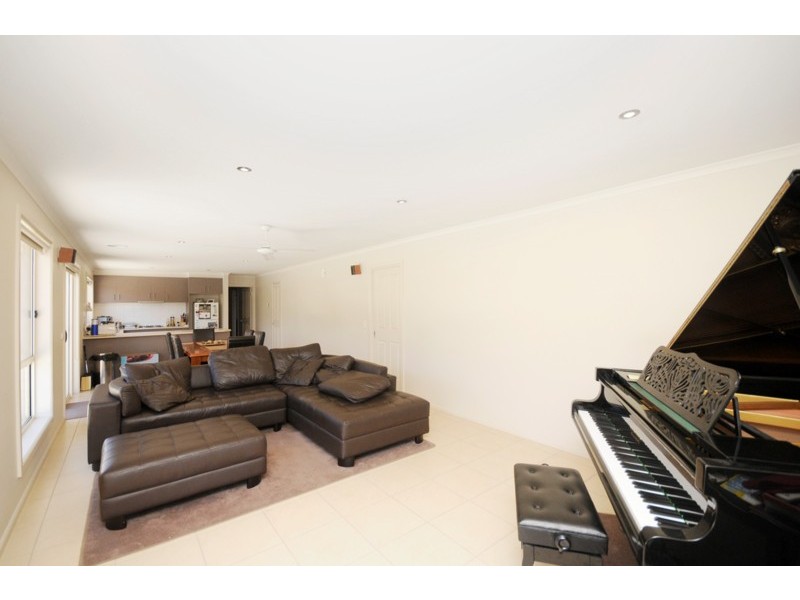 3 Waterhouse Court, Indented Head VIC 3223