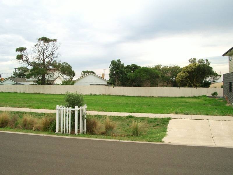 23 Amalfi Way, Indented Head VIC 3223