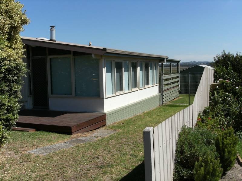 28 Henderson Street, Indented Head VIC 3223