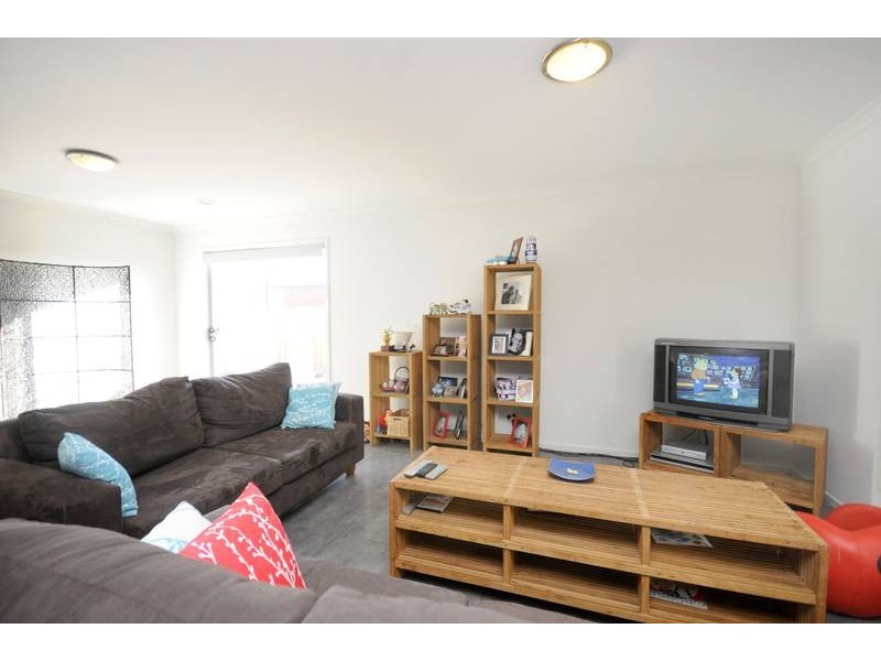 2 Seahorse Court, Indented Head VIC 3223