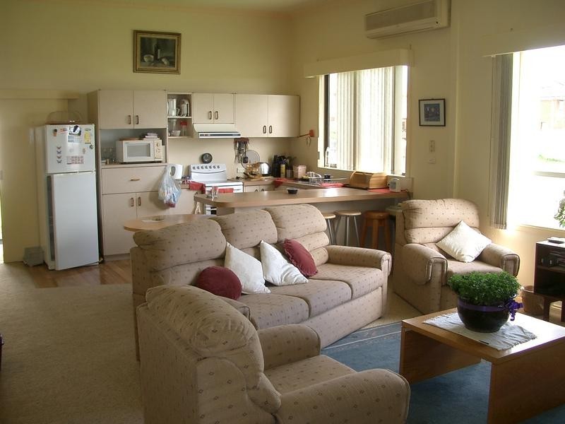 120 The Esplanade, Portarlington VIC 3223