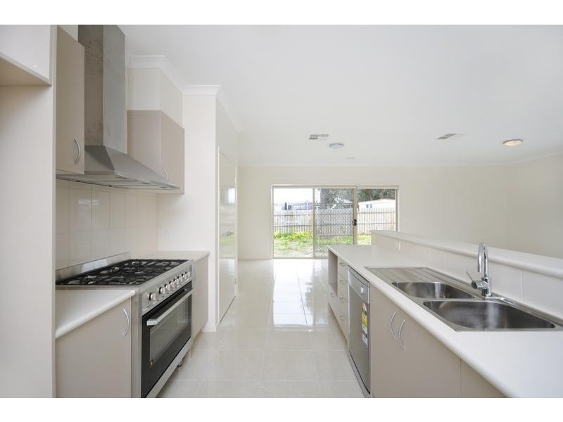 18 Ibbotson Street, Indented Head VIC 3223