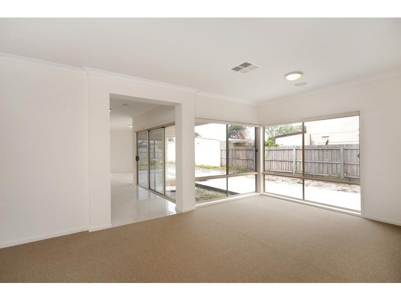 18 Ibbotson Street, Indented Head VIC 3223