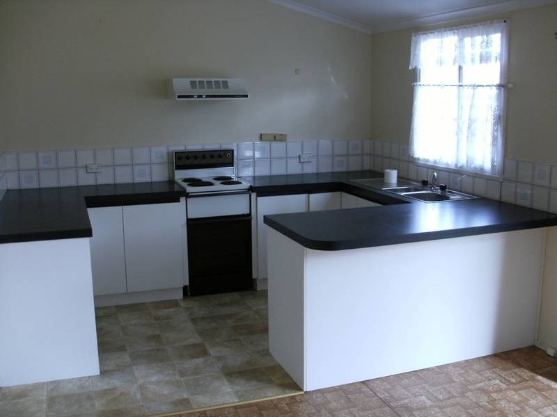 8 Ibbotson Street, Indented Head VIC 3223