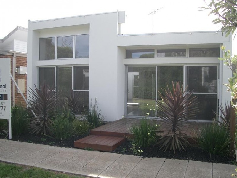 5 Halyard Tce, St Leonards VIC 3223