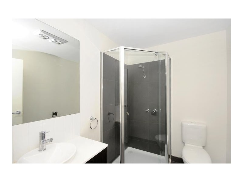 1/2 Linda Court, Portarlington VIC 3223