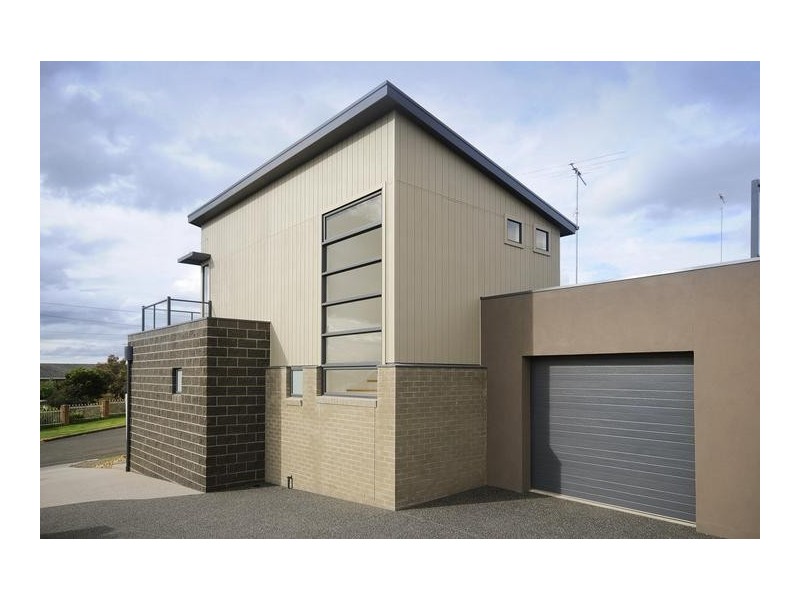 1/2 Linda Court, Portarlington VIC 3223