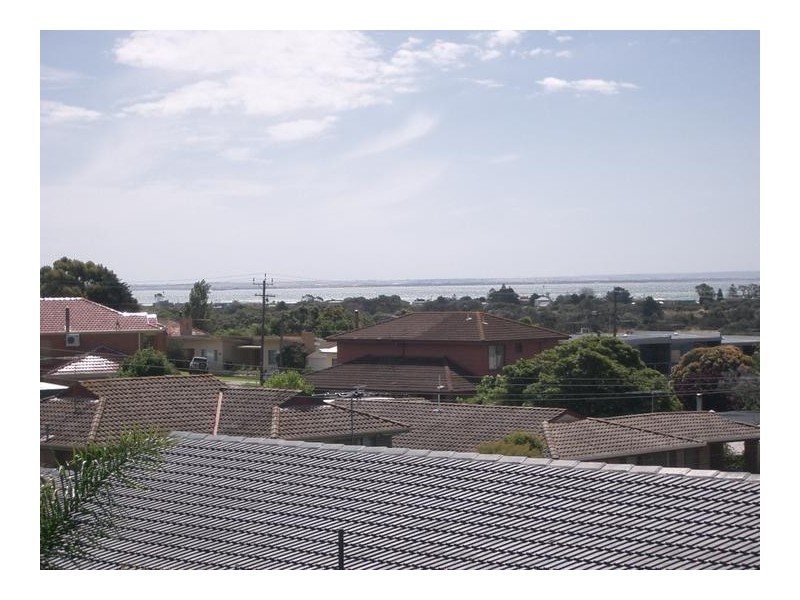2/2 LINDA COURT, Portarlington VIC 3223