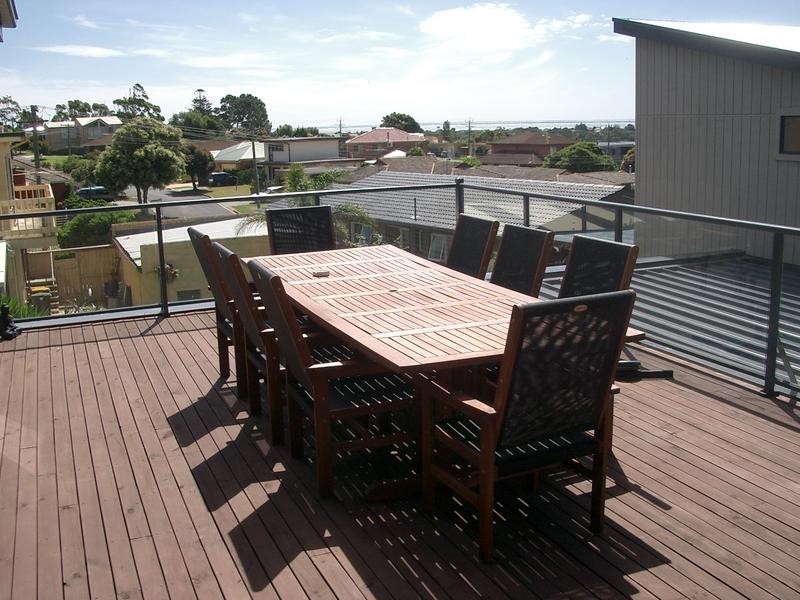 2/2 LINDA COURT, Portarlington VIC 3223