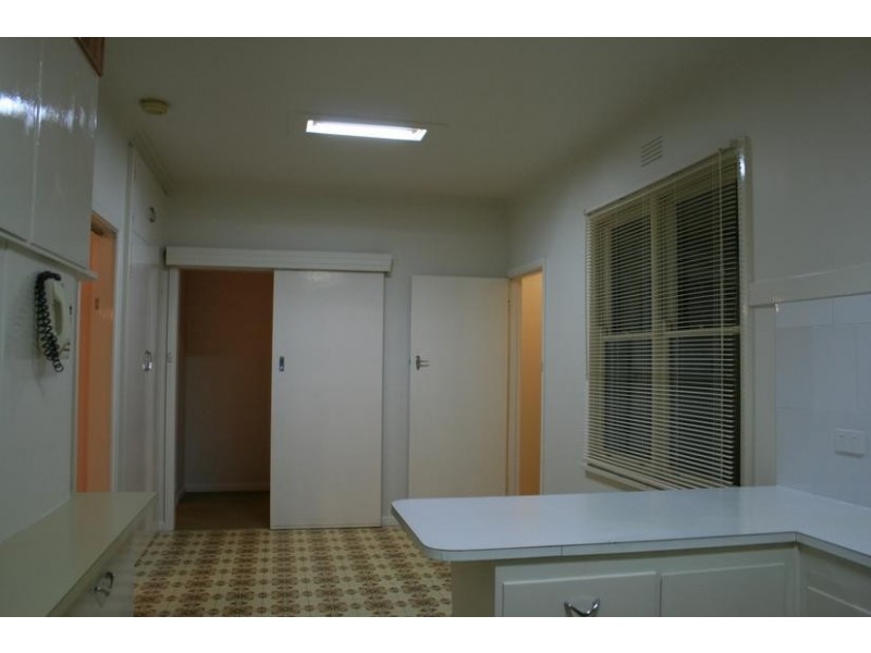 28 James Street, Belmont VIC 3216