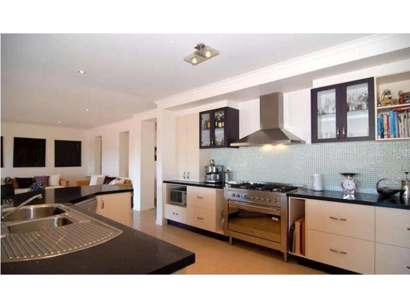 33 Glenrana Drive, Indented Head VIC 3223