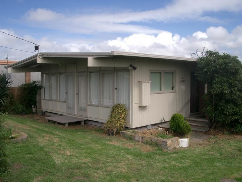 38 Henderson Street, Indented Head VIC 3223