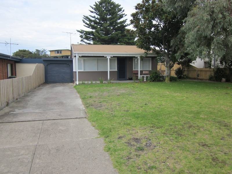7 First Ave, St Leonards VIC 3223