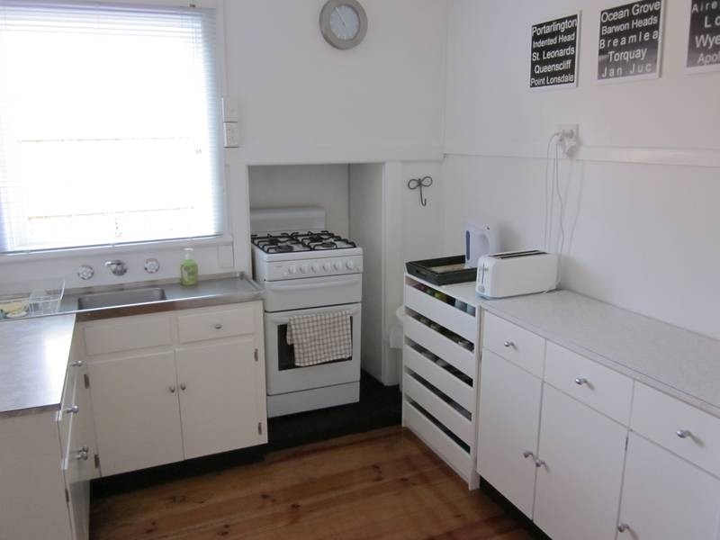 7 First Ave, St Leonards VIC 3223