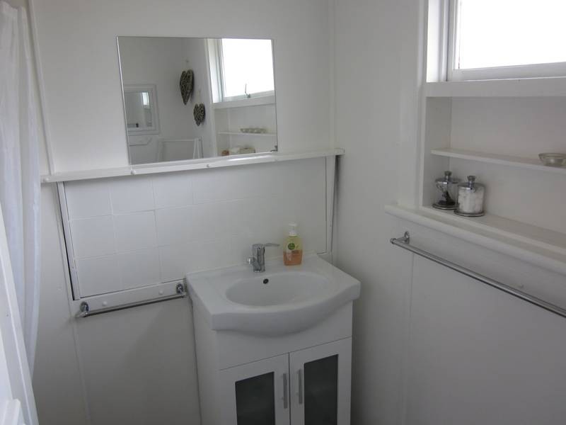 7 First Ave, St Leonards VIC 3223