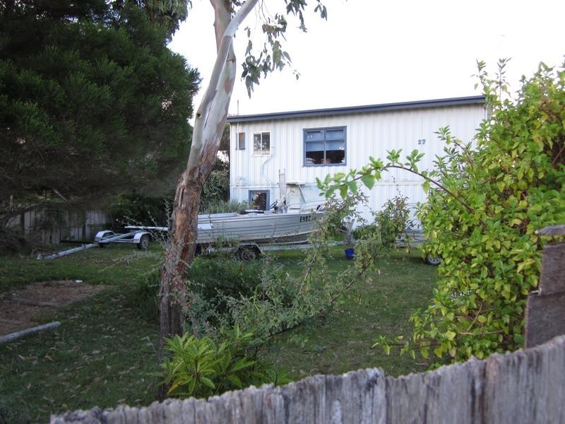 27 Whiting Ave, Indented Head VIC 3223