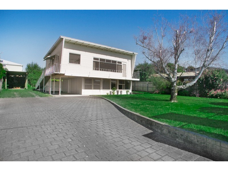 24 Walpole Ave, Indented Head VIC 3223