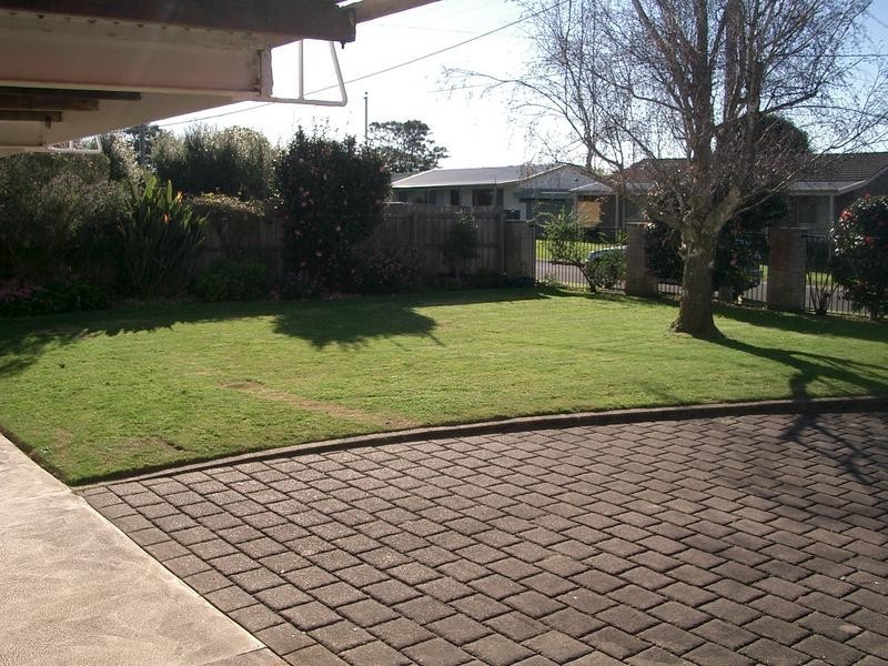 24 Walpole Ave, Indented Head VIC 3223