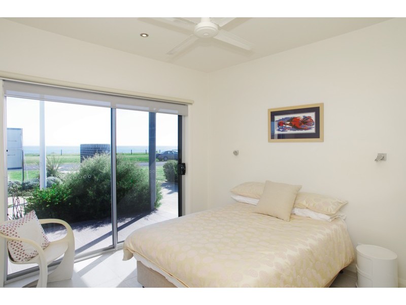 2/35 The Esplanade, Portarlington VIC 3223