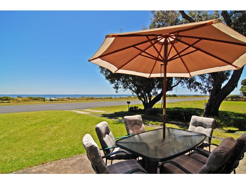 98 The Esplanade, Portarlington VIC 3223