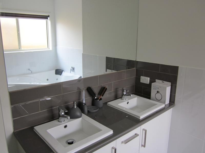 2/7 Ventura Street, Portarlington VIC 3223